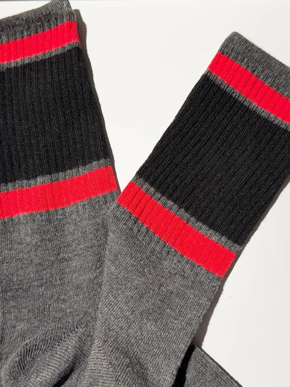 OZZY OSBOURNE Mens Novelty Crew Socks Black / Red Cross One Size 8-12 NEW 2026